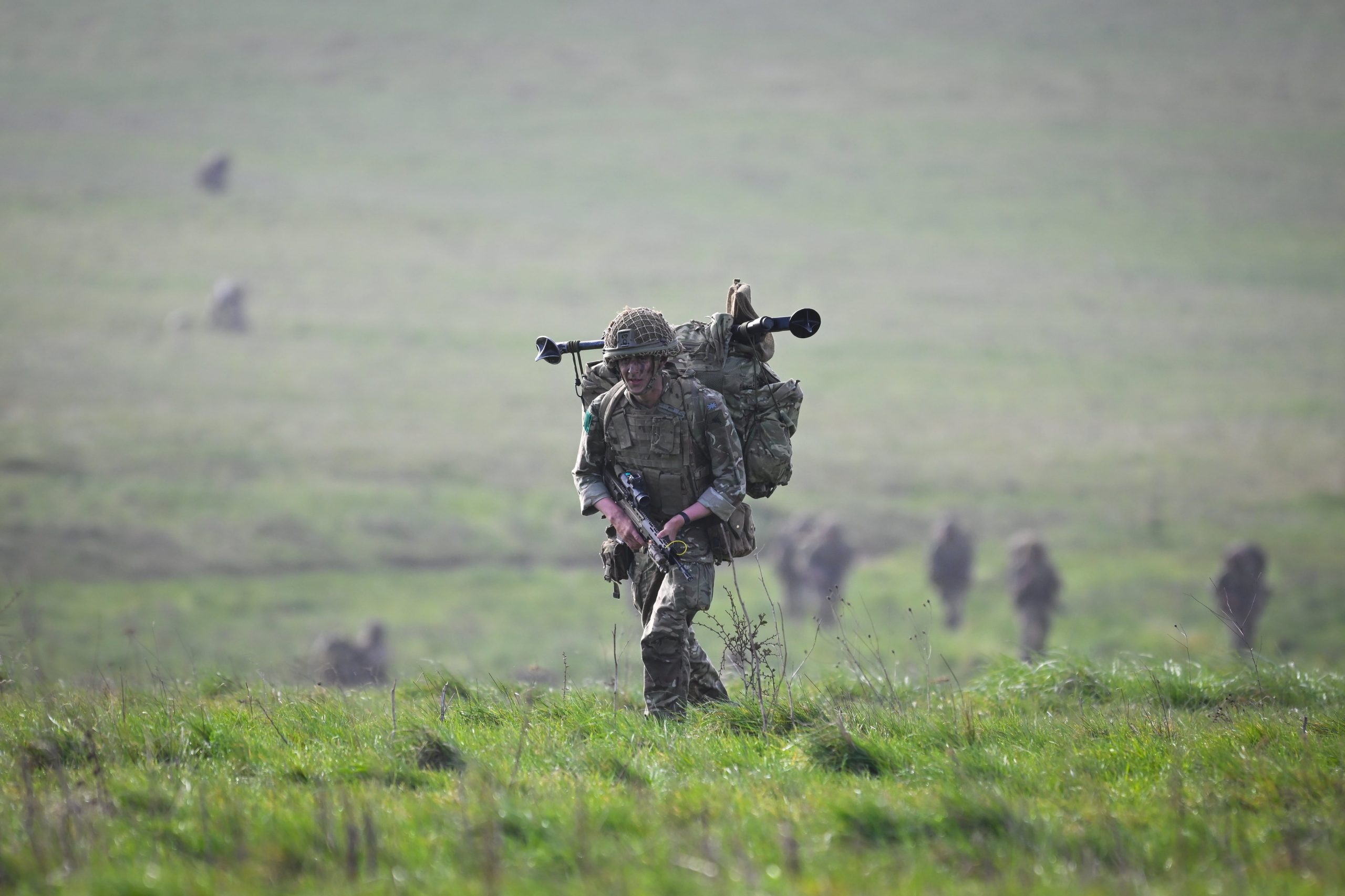 Global Military Spending Hits Record $2.9 Trillion