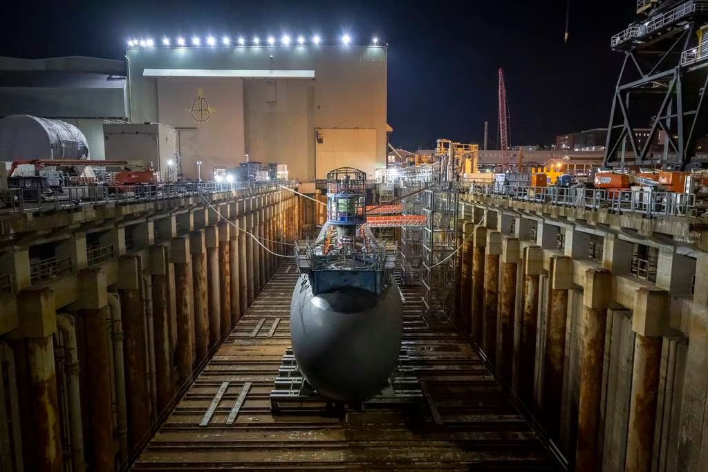 Navy Wants One Submarine, Lawmakers Push for Two